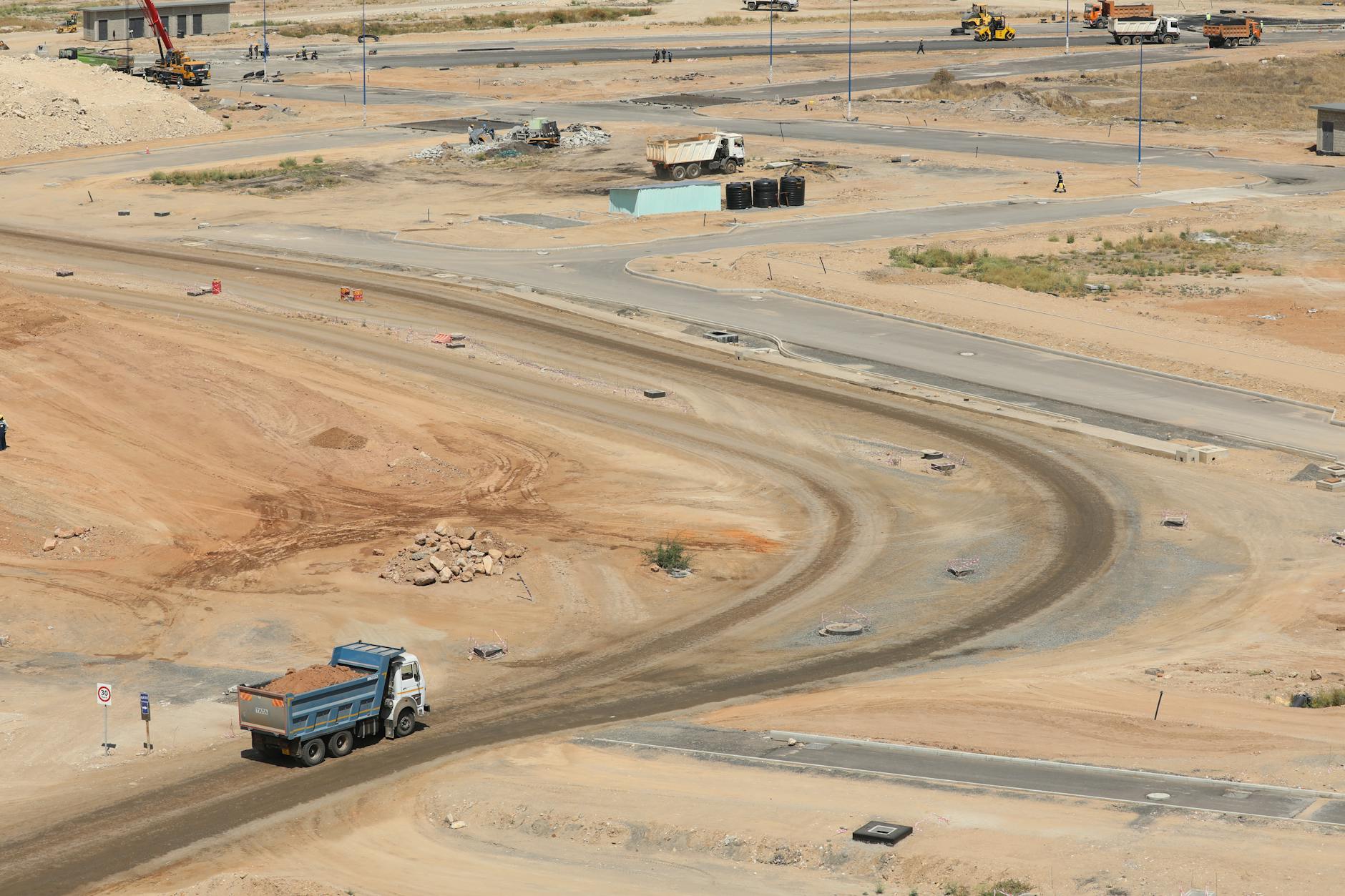 Reducing Driver Turnover: Strategies for a Competitive Edge