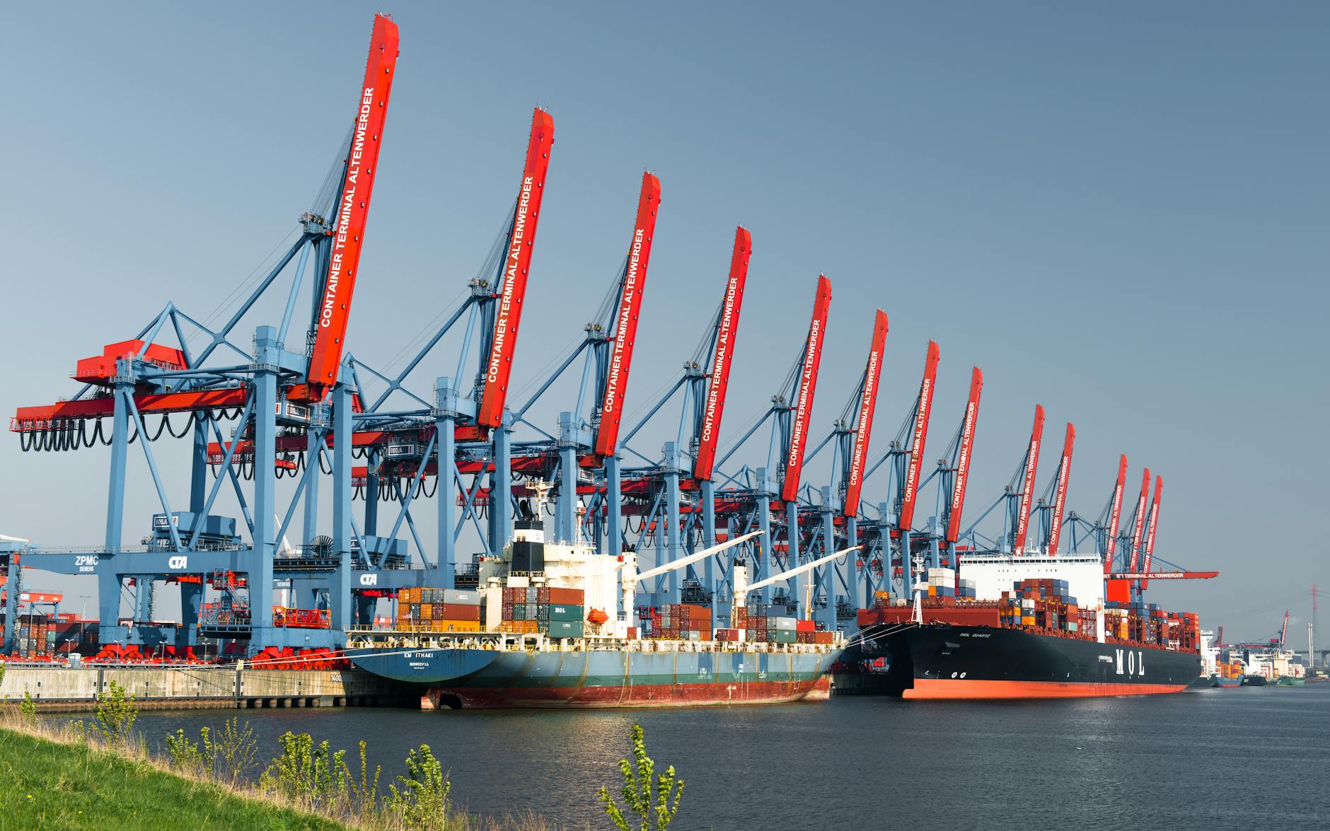 Regional vs Metro Transport & Logistics Jobs: What to Expect
